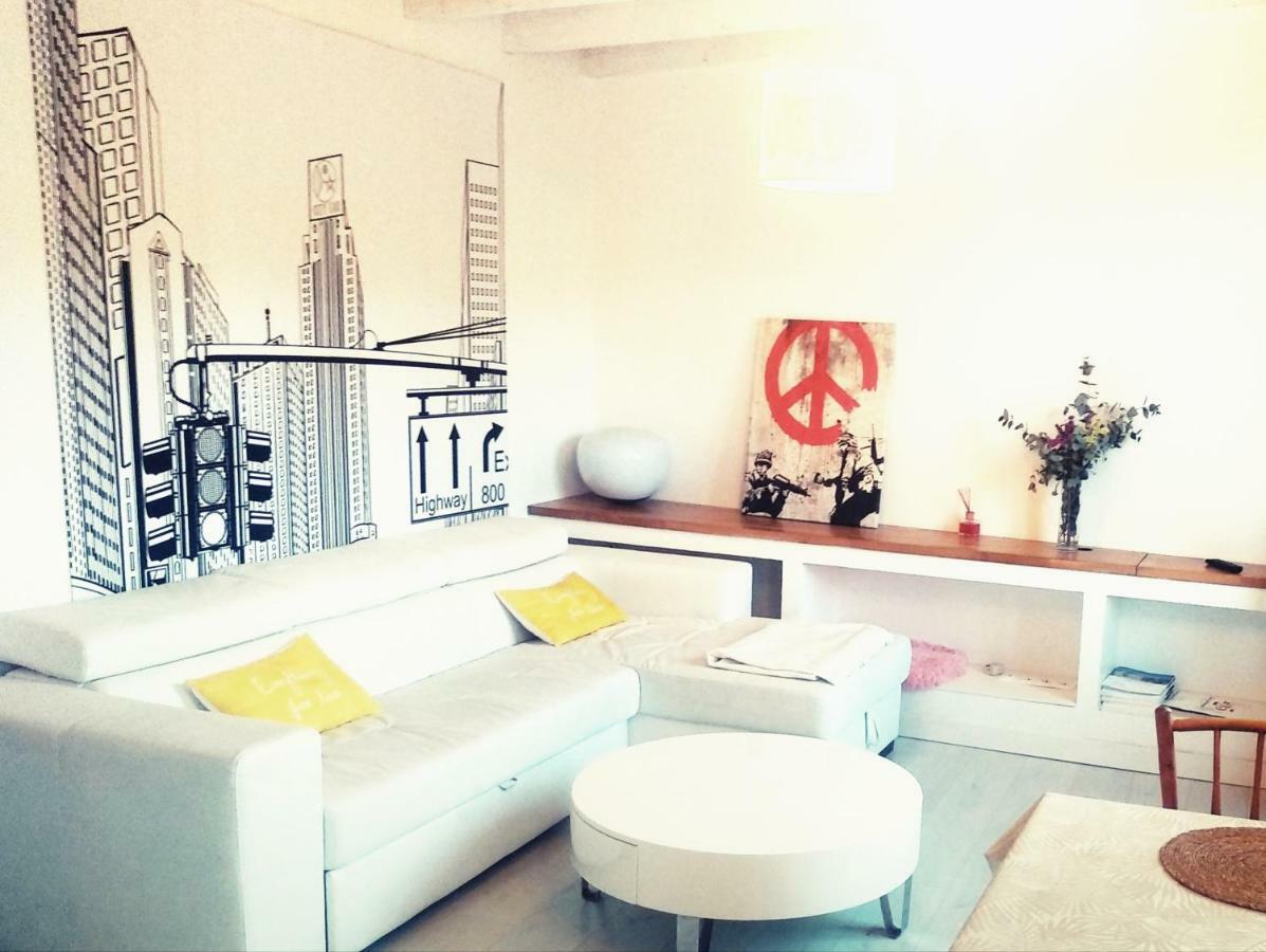 Apartamento Sayly Burgo Esterno foto